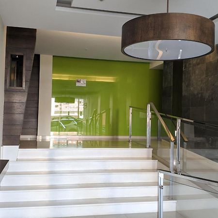 Fozlidays! Apartamento, Parking & Relax Zewnętrze zdjęcie